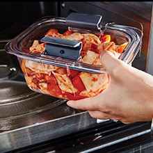 Rubbermaid Brilliance Splatter-Free Microwaving