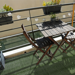 iCustom Rug Artificial Turf Balcony