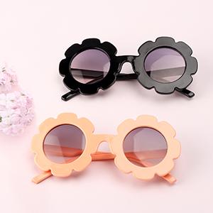 sunglasses are chic accessories for kids' daily dressing,easy to match with dress,shirts,jeans,coat