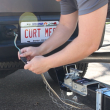 CURT Vehicle Trailer Wiring Connector Plug In