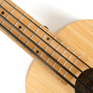 Bass ukulele 