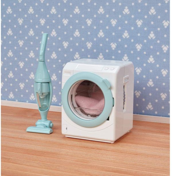 Calico Critters  Laundry & Vacuum Cleaner Playset - Image 3