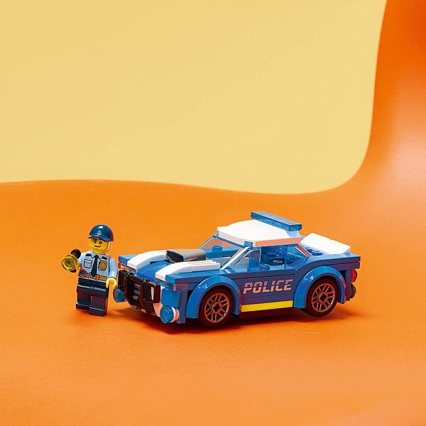 LEGO City Police Car 60312 Building Kit for Kids Aged 5 and Up; Includes a Police Officer Minifigure with a Toy Flashlight and a Police Cap (94 Pieces) - Image 2