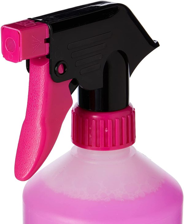 Muc Off 664US Nano-Tech Motorcycle Cleaner, 1 Liter - Fast-Action, Biodegradable Motorbike Cleaning Spray - Safe On All Surfaces and All Types of Motorcycle Pink - Image 7