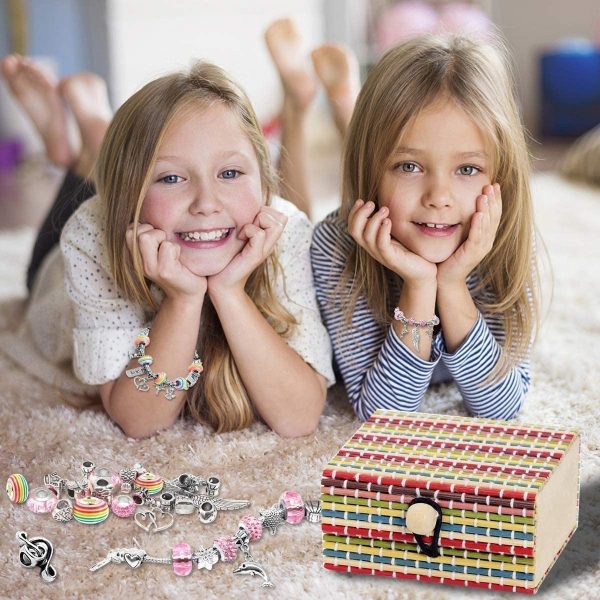 Creen Girls Charm Bracelet Making Kit, Arts and Crafts Gifts for 6-12 Year Christmas Girls Teen Kids