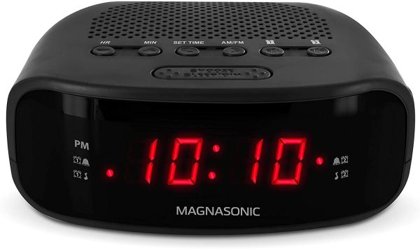 Magnasonic Digital AM/FM Clock Radio with Battery Backup, Dual Alarm, Sleep & Snooze Functions, Display Dimming Option (EAAC200) - Image 5