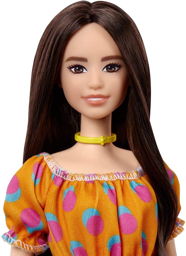 Barbie Fashionistas Doll with Brunette Hair Polka Dot Off-The-Shoulder Dress, Toy for Kids 3 to 8 Years Old - Image 3