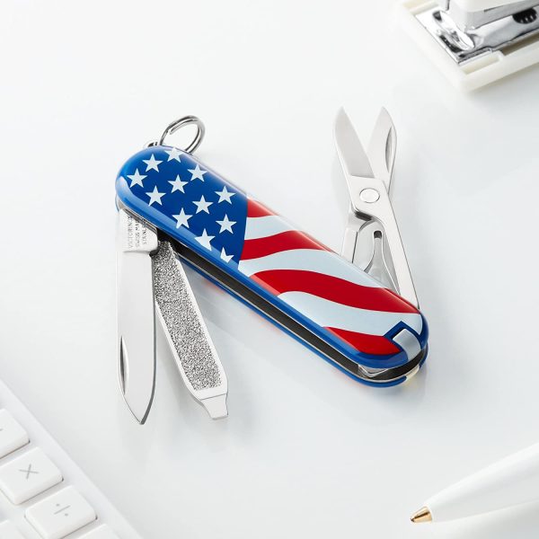 Victorinox Swiss Army Classic SD Pocket Knife (American Flag), 58mm