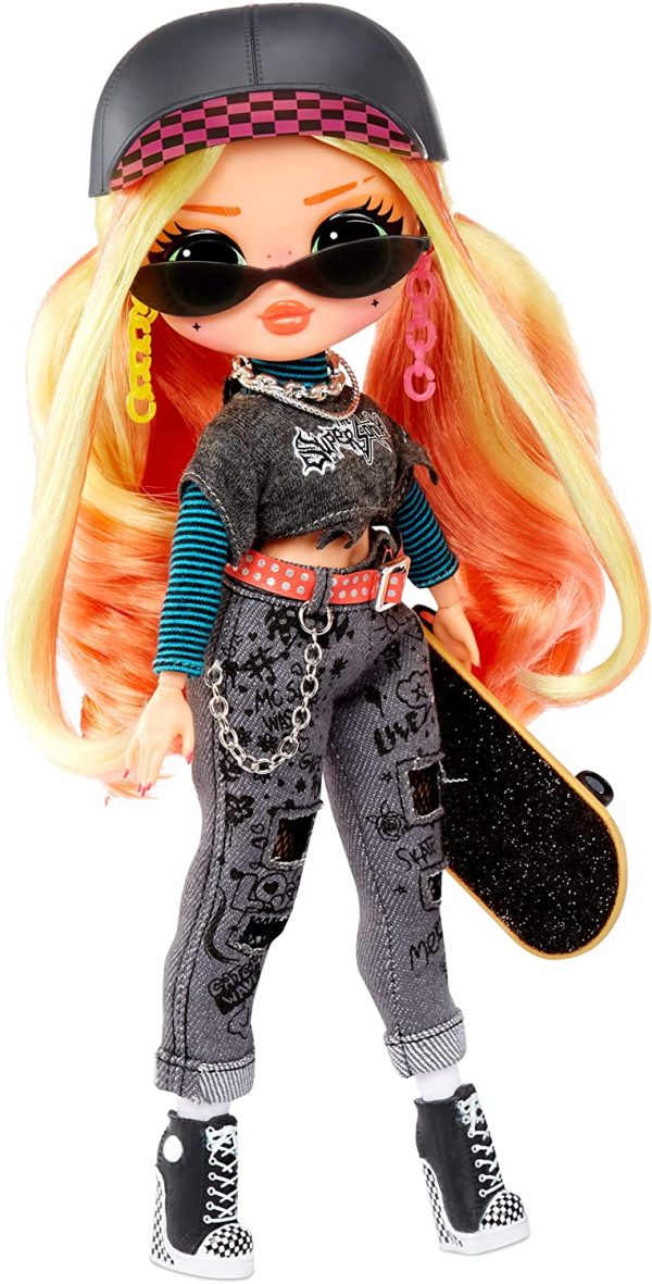 LOL Surprise OMG Skatepark Q.T. Fashion Doll with 20 Surprises - Image 2