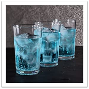 Skull ice in three glasses