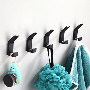 black adhessive wall hooks