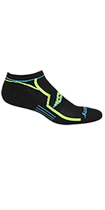 bolt no show running socks