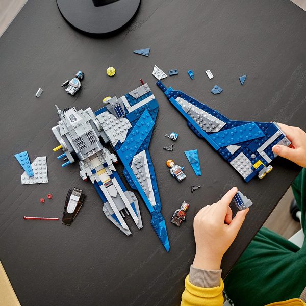 LEGO Star Wars Mandalorian Starfighter 75316 Awesome Toy Building Kit for Kids Featuring 3 LEGO Minifigures; New 2021 (544 Pieces) - Image 2