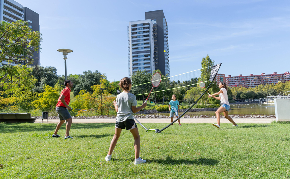 badminton game outdoor activities