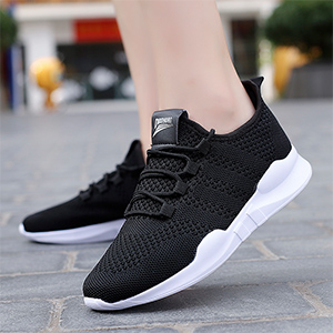 BLACK WOMEN GYM SHOES