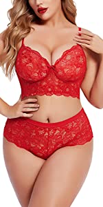 Plus size bra and panty set for women