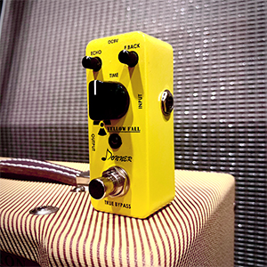 delay effect pedal