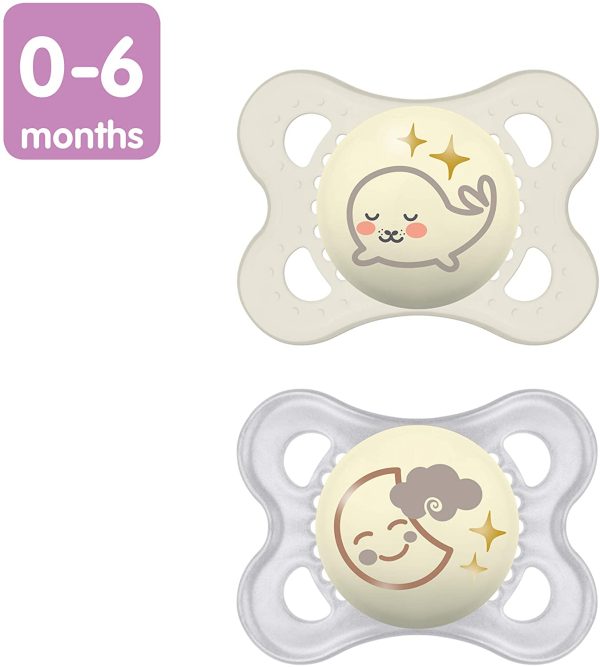 MAM Night Pacifier for 0-6 Months (2 Pack, 1 Sterilizing Pacifier Case), MAM Glow in the Dark Soother with a Soft Silicone Nipple, Baby Essentials, Unisex, Designs May Vary