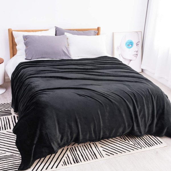 Bedsure Black Throw Blanket Flannel Fleece - 50 x60 inches Lightweight Blanket for Couch, Super Soft Blanket - Image 7