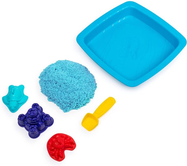 Kinetic Sand, Sandbox Playset with 1lb of Blue and 3 Molds, for Ages 3 and up - Image 6