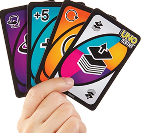 UNO FLIP! Family Card Game, with 112 Cards, Makes a Great Gift for 7 Year Olds and Up - Image 3