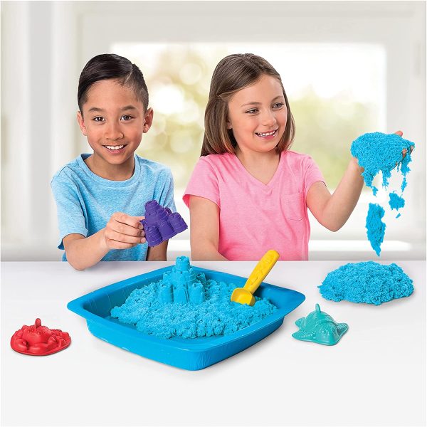 Kinetic Sand, Sandbox Playset with 1lb of Blue and 3 Molds, for Ages 3 and up - Image 7