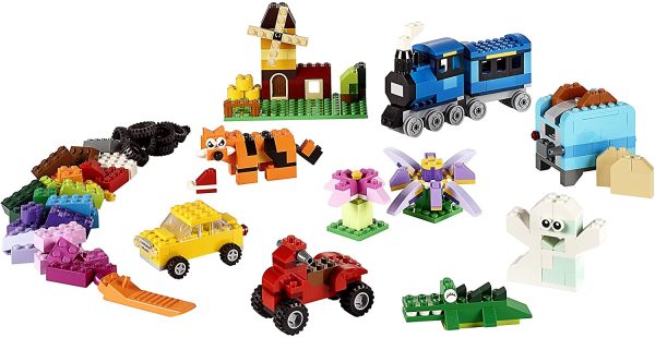 Lego Classic Medium Creative Brick Box 10696 Building Toys for Creative Play; Kids Creative Kit (484 Pieces) - Image 9