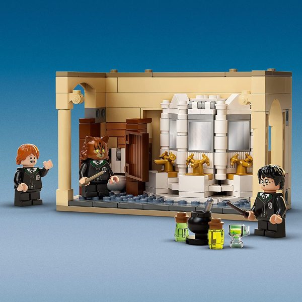 LEGO Harry Potter Hogwarts: Polyjuice Potion Mistake 76386 Bathroom Building Kit with Minifigure Transformations; New 2021 (217 Pieces) - Image 4