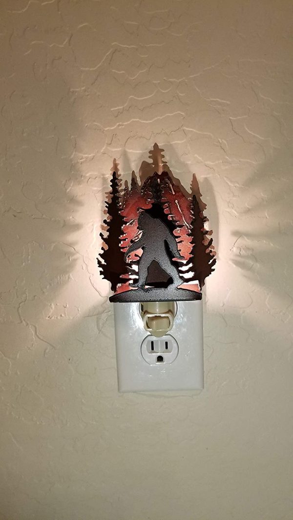 Sasquatch Bigfoot Yeti Night Light made out of Rusted Steel - Image 2