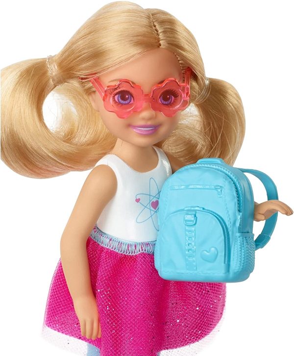 Barbie Chelsea Travel Doll, Blonde, with Puppy, Carrier & Accessories, for 3 to 7 Year Olds - Image 2