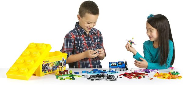 Lego Classic Medium Creative Brick Box 10696 Building Toys for Creative Play; Kids Creative Kit (484 Pieces) - Image 7