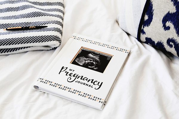 Pearhead Pregnancy Journal, White/Gold/Black - Image 2