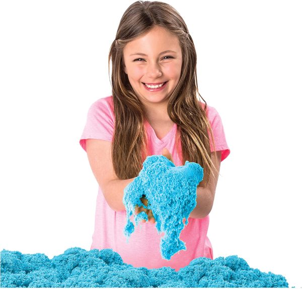 Kinetic Sand, Sandbox Playset with 1lb of Blue and 3 Molds, for Ages 3 and up - Image 8